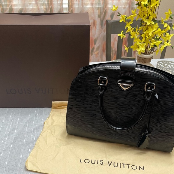 Louis Vuitton Epi Electric Pont-Neuf GM Handbag - Like New - Picture 2 of 11